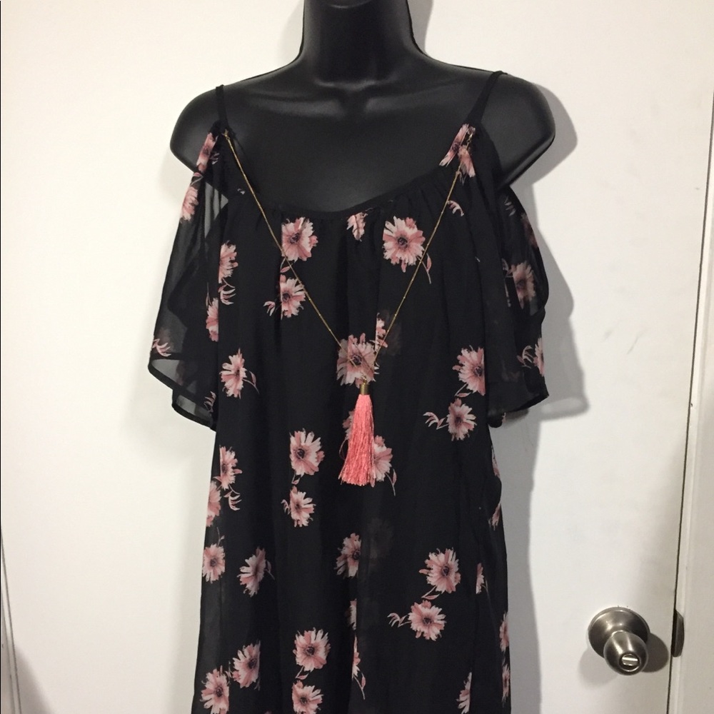 Pretty little dress